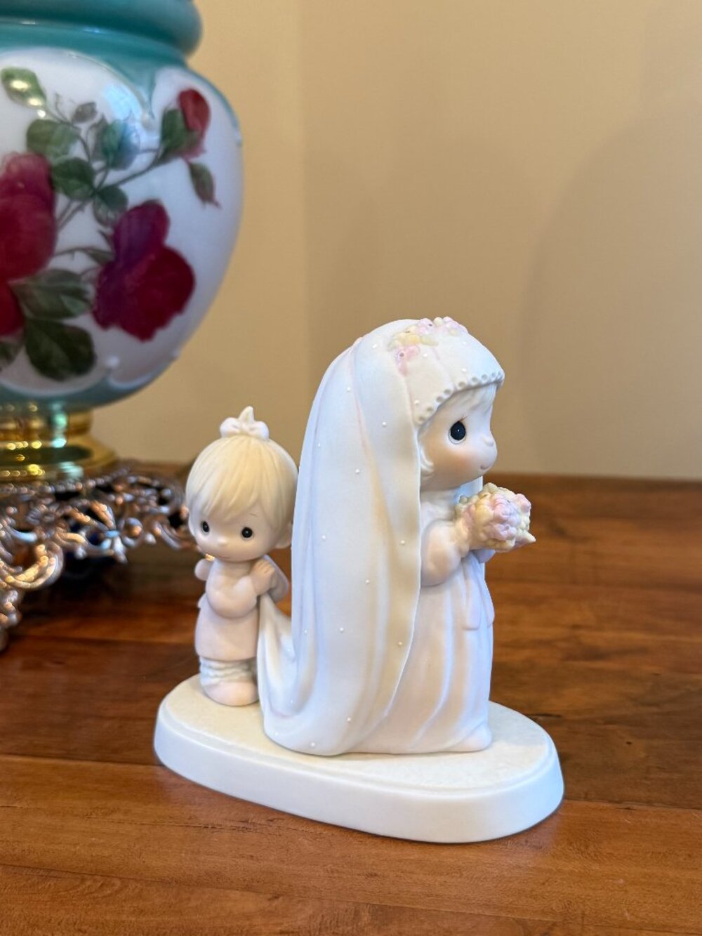 Precious Moments God Bless The Bride figurine 1983 Jonathan & David